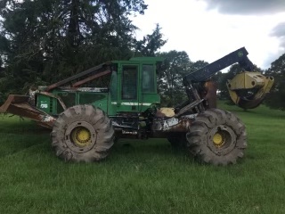 2006 JD 848H Grapple Skidder