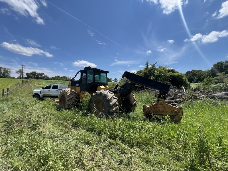 2012 CAT 525C Grapple Skidder