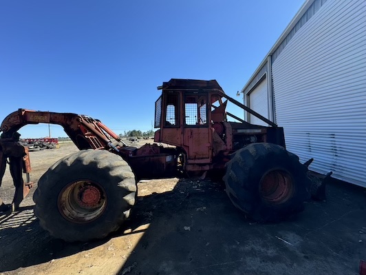 TJ 450B Grapple Skidder 